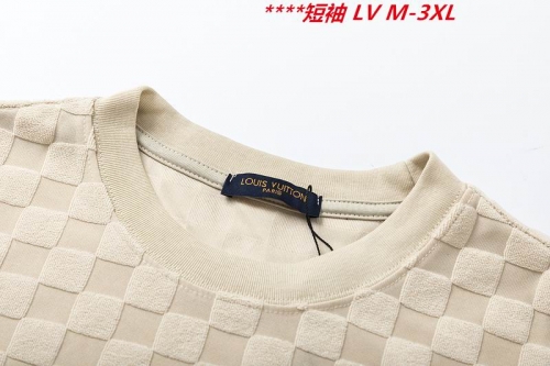 L...V... Round neck 17532 Men