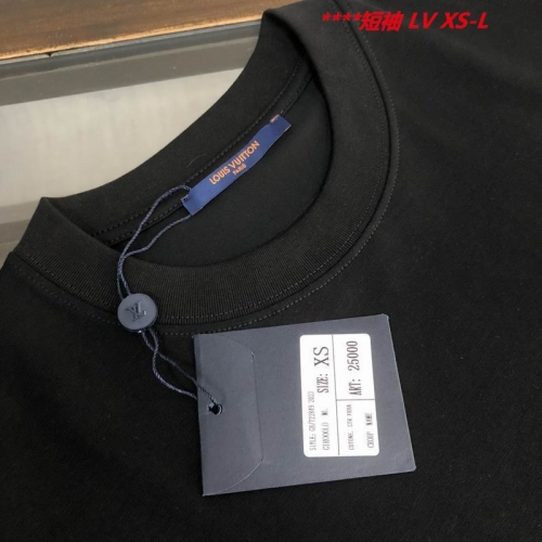 L...V... Round neck 11173 Men