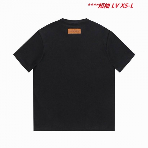 L...V... Round neck 10944 Men