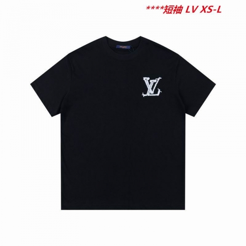 L...V... Round neck 13724 Men