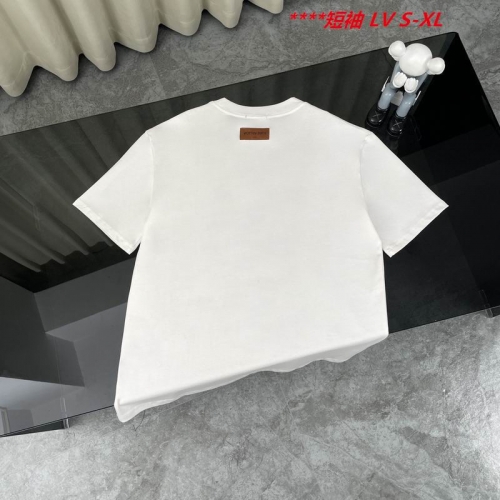 L...V... Round neck 14237 Men