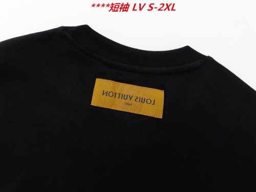 L...V... Round neck 15393 Men