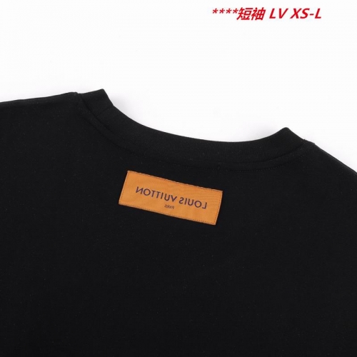 L...V... Round neck 13113 Men