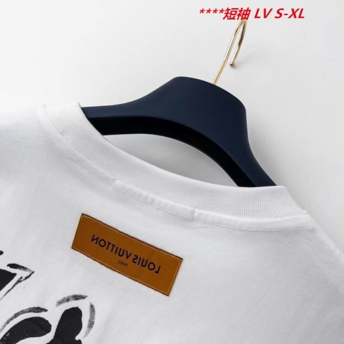 L...V... Round neck 14314 Men