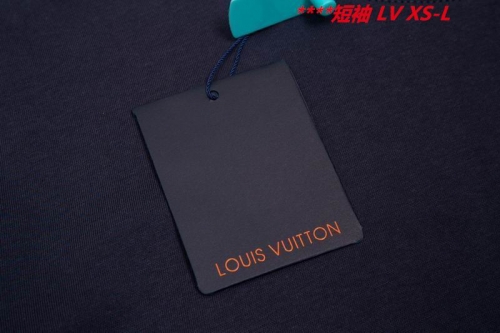 L...V... Round neck 12291 Men