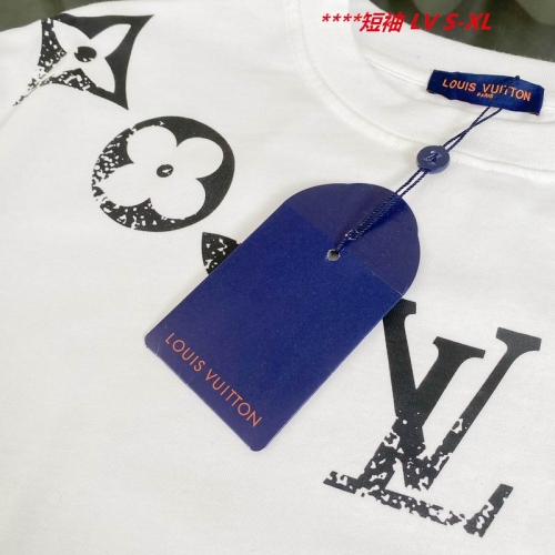 L...V... Round neck 15152 Men