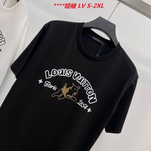 L...V... Round neck 15702 Men