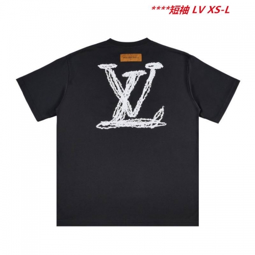 L...V... Round neck 10637 Men