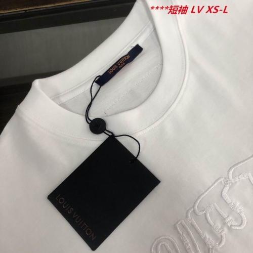 L...V... Round neck 11021 Men