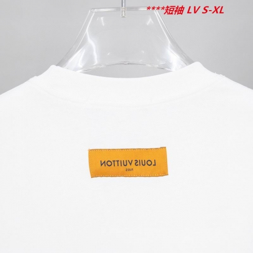 L...V... Round neck 13972 Men