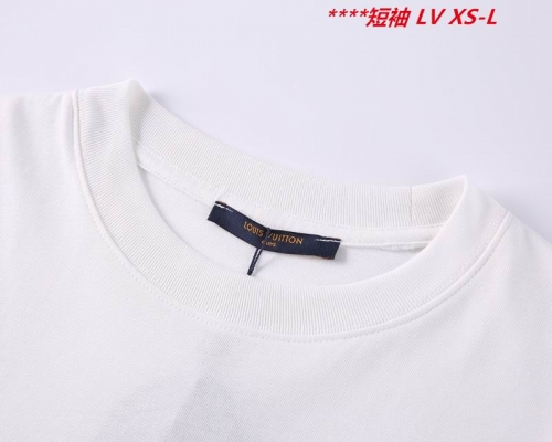 L...V... Round neck 10967 Men