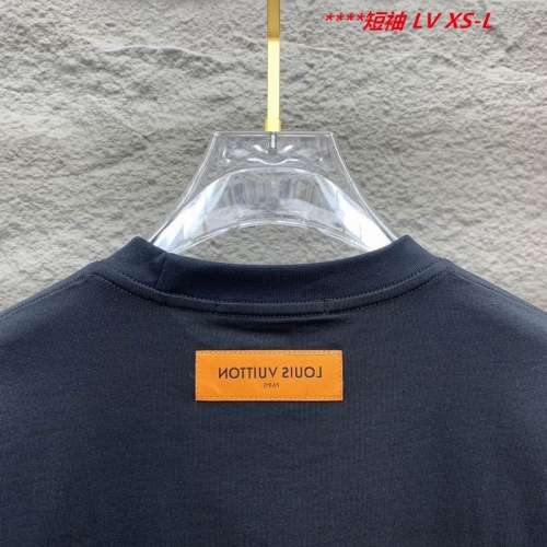 L...V... Round neck 11977 Men