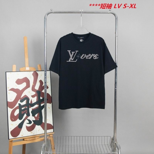 L...V... Round neck 14378 Men