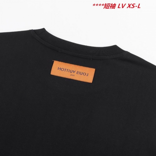 L...V... Round neck 13209 Men