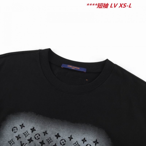 L...V... Round neck 13089 Men