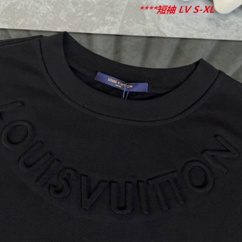 L...V... Round neck 14123 Men