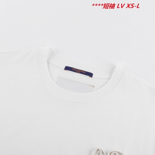 L...V... Round neck 13127 Men