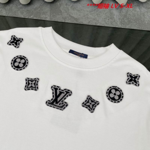 L...V... Round neck 14213 Men