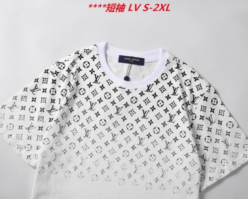 L...V... Round neck 15592 Men