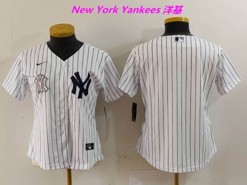 MLB New York Yankees 1120 Women