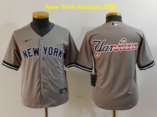 MLB New York Yankees 1257 Youth/Boy