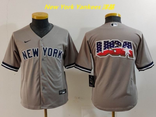 MLB New York Yankees 1272 Youth/Boy