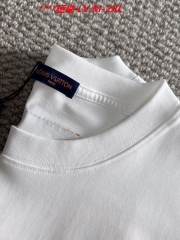 L...V... Round neck 4553 Men