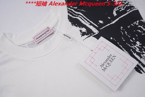 A.l.e.x.a.n.d.e.r. M.c.q.u.e.e.n. Round neck 4118 Men