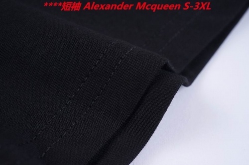 A.l.e.x.a.n.d.e.r. M.c.q.u.e.e.n. Round neck 4086 Men