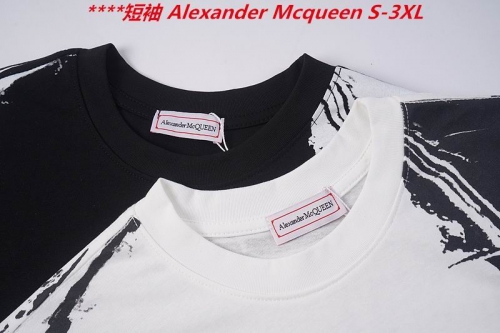 A.l.e.x.a.n.d.e.r. M.c.q.u.e.e.n. Round neck 4122 Men