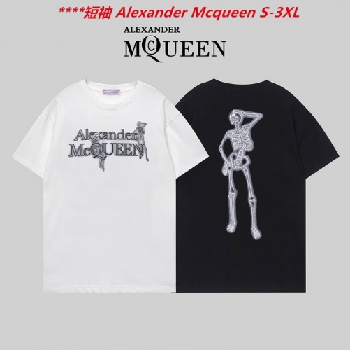 A.l.e.x.a.n.d.e.r. M.c.q.u.e.e.n. Round neck 4010 Men