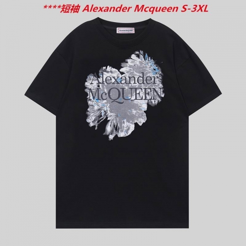 A.l.e.x.a.n.d.e.r. M.c.q.u.e.e.n. Round neck 4140 Men