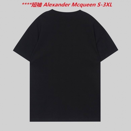 A.l.e.x.a.n.d.e.r. M.c.q.u.e.e.n. Round neck 4062 Men