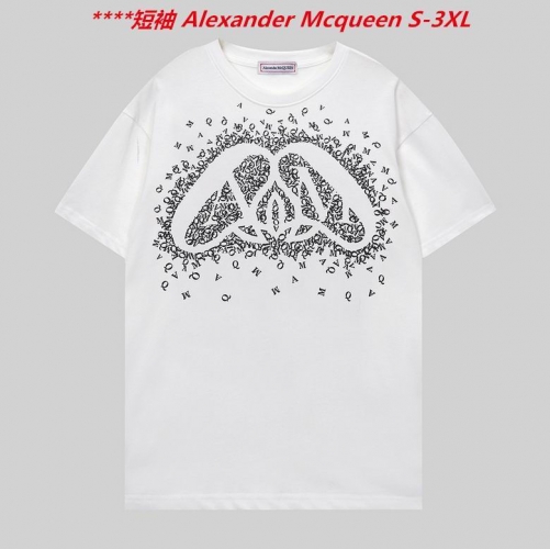 A.l.e.x.a.n.d.e.r. M.c.q.u.e.e.n. Round neck 4061 Men