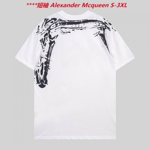 A.l.e.x.a.n.d.e.r. M.c.q.u.e.e.n. Round neck 4124 Men