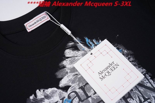 A.l.e.x.a.n.d.e.r. M.c.q.u.e.e.n. Round neck 4131 Men