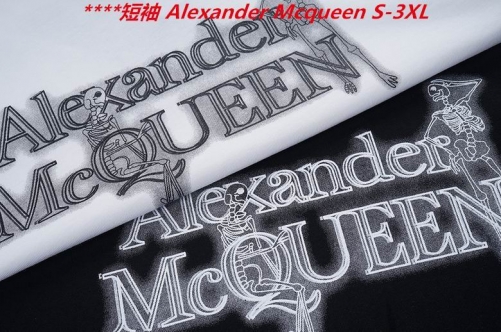 A.l.e.x.a.n.d.e.r. M.c.q.u.e.e.n. Round neck 4002 Men