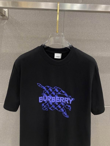 B.u.r.b.e.r.r.y. Round neck 6166 Men