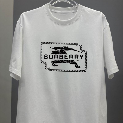 B.u.r.b.e.r.r.y. Round neck 4805 Men