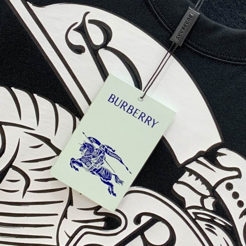 B.u.r.b.e.r.r.y. Round neck 6183 Men