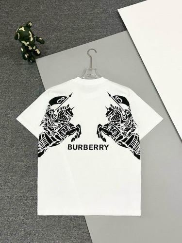 B.u.r.b.e.r.r.y. Round neck 4964 Men