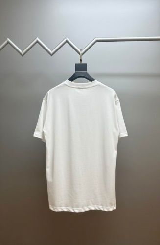 B.u.r.b.e.r.r.y. Round neck 5100 Men