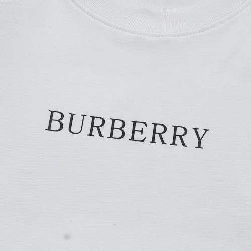 B.u.r.b.e.r.r.y. Round neck 4369 Men