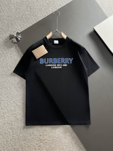 B.u.r.b.e.r.r.y. Round neck 5220 Men