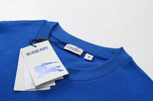 B.u.r.b.e.r.r.y. Round neck 4695 Men