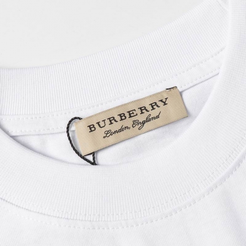 B.u.r.b.e.r.r.y. Round neck 5282 Men