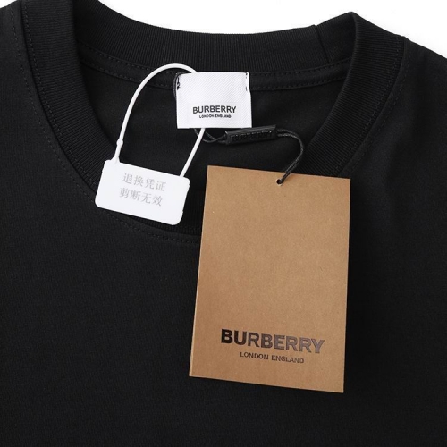 B.u.r.b.e.r.r.y. Round neck 5147 Men