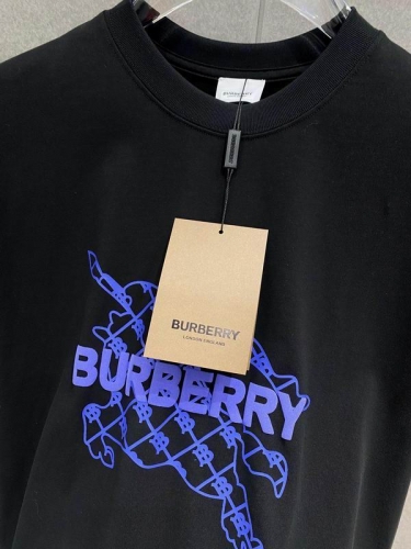 B.u.r.b.e.r.r.y. Round neck 6165 Men