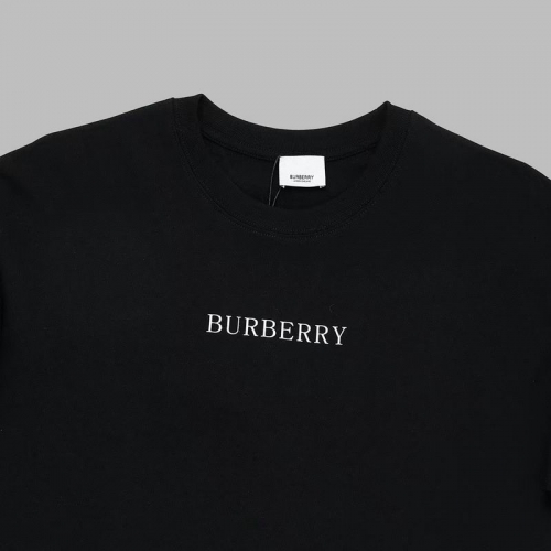 B.u.r.b.e.r.r.y. Round neck 4373 Men