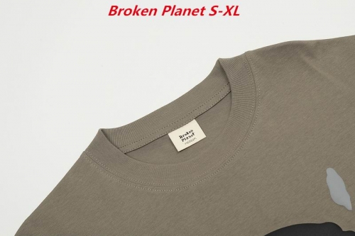 B.r.o.k.e.n. P.l.a.n.e.t. Round neck 4017 Men